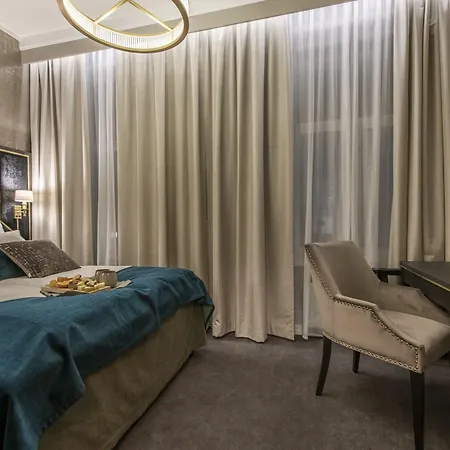 Hotel Grand 4*