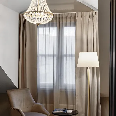 Clarion Collection Grand, Hotell